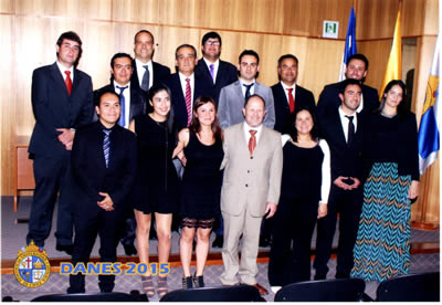 graduados danes 2015